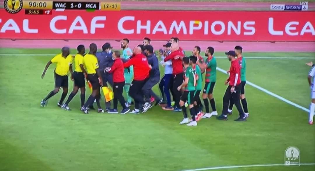 الوداد الرياضي يطيح بمولودية الجزائر ويبلغ نصف نهائي أبطال إفريقيا