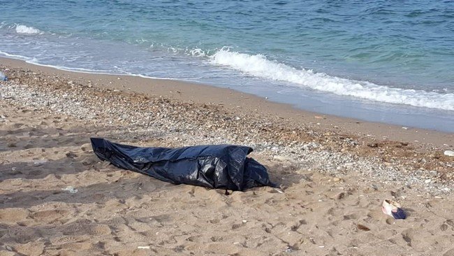 شاطئ طنجة يلفظ جثة مهاجر إفريقي