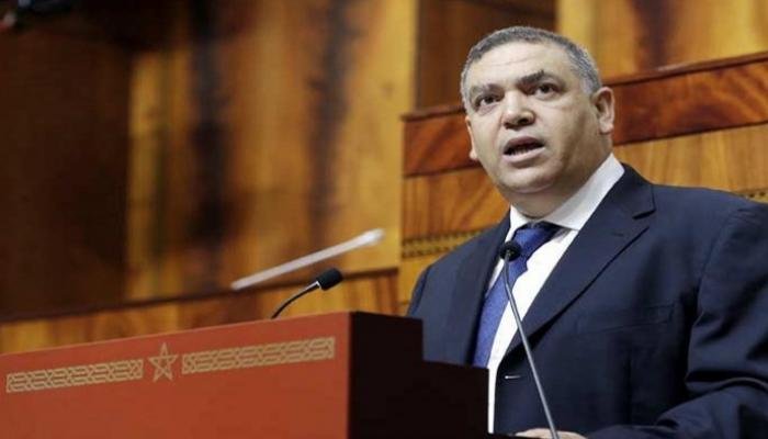 وزارة الداخلية توقف جميع الصفقات وعملية بيع العقارات والممتلكات الجماعية