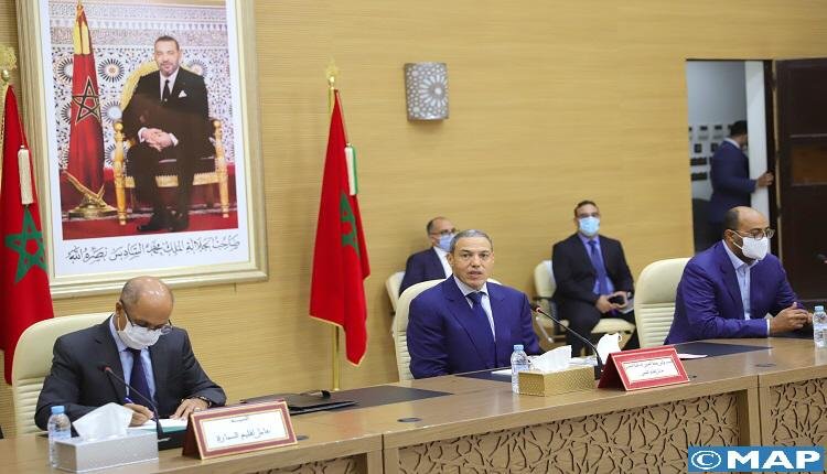 لقاء بالعيون يؤكد على ضرورة تعزيز التقائية كافة المتدخلين لكسب رهان السلامة الطرقية.