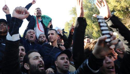 الرفض المكثف للانتخابات التشريعية يترجم الغضب المتصاعد لأغلبية الشعب الجزائري الغارق أكثر فأكثر في البؤس