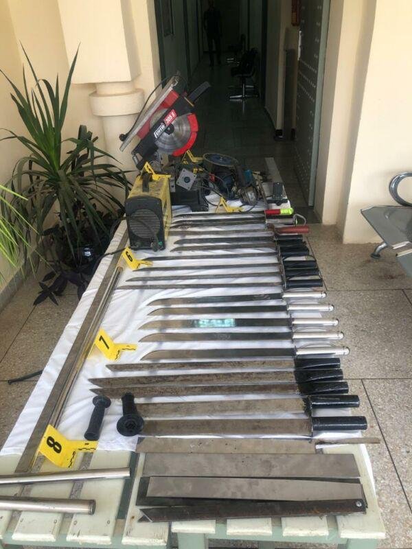 توقيف 41 شخصا وتفكيك ورشات للحدادة تستخدم في صناعة وترويج الأسلحة البيضاء