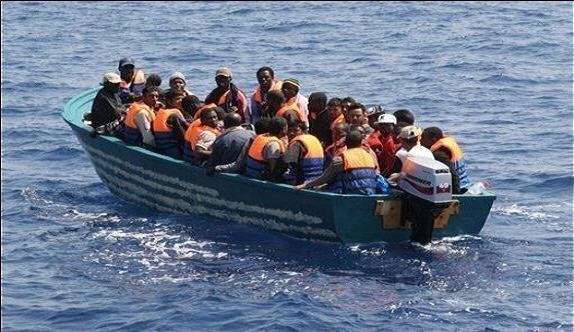 انقاذ ما يقارب 64 مهاجرا غير نظامي بسواحل مدينة بوجدور