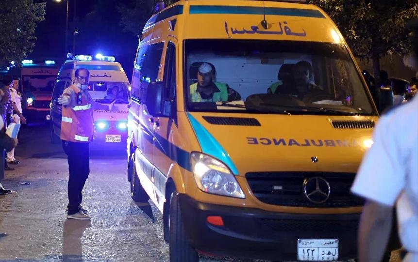 جريمة هزت طنجة.. شاب في حالة ”هستيرية ”يُشرمل أفراد عائلته ويطعن والداته حتى الموت !!