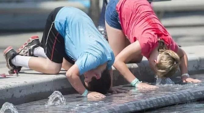 موجة حرارة تتسبب في وفاة 34 شخصا خلال يومين بكندا