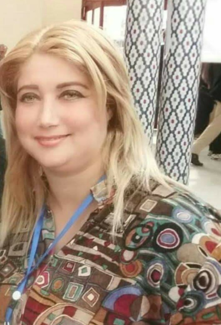 وفاة الإعلامية والصحافية نورة العنوني بعد صراع مع المرض