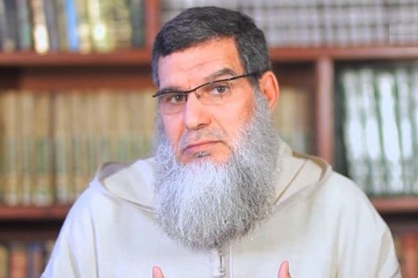 الفزازي يدعو إلى اعتماد سفير المغرب بالقبائل
