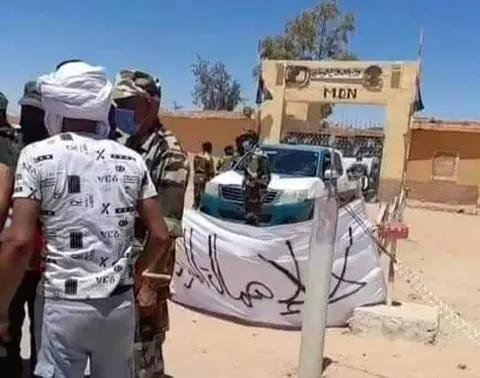 احتجاجات ومواجهات عنيفة بين ميلشيات البوليساريو ومدنيين بتندوف