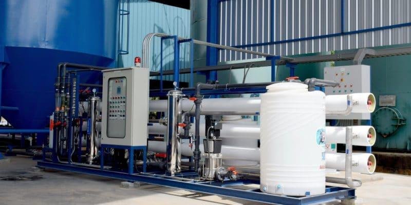 إطلاق محطة لتحلية مياه البحر بالكركرات