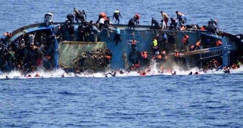 فقدان 18 مهاجرا إثر غرق قاربهم قبالة سواحل طرفاية