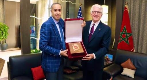 السفير الأمريكي يعزي الحموشي في والدته..والدة الحموشي أنجبت شخصاً محترماً ذكياً طيباً و وطنياً