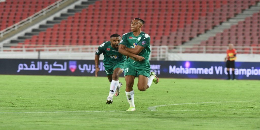سفيان رحيمي يُودّع جماهير الرجاء بتصريح مؤثر بعد التتويج
