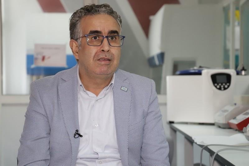 الإبراهيمي ..غير الملقحين عليهم أن يعلنوا ذلك وبمسؤولية بدل الاختباء وراء معارضتهم لجواز التلقيح