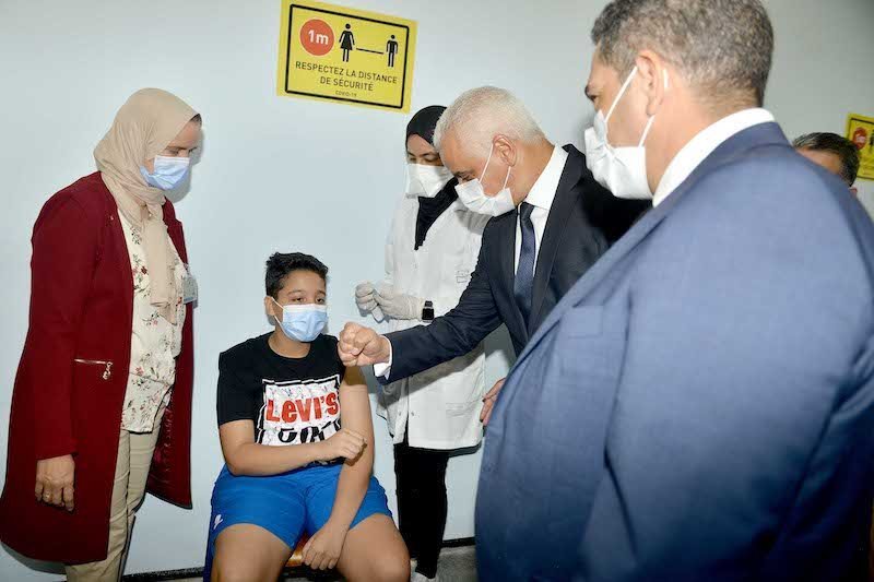 رسميا..إنطلاق عملية تلقيح التلاميذ ما بين 12 و17 سنة
