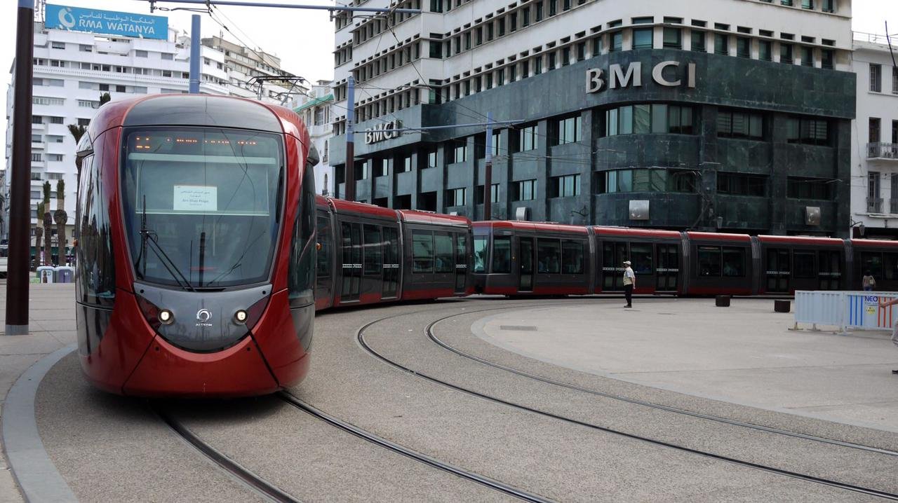 تغيير وثيرة سير خطي الطرامواي بالبيضاء