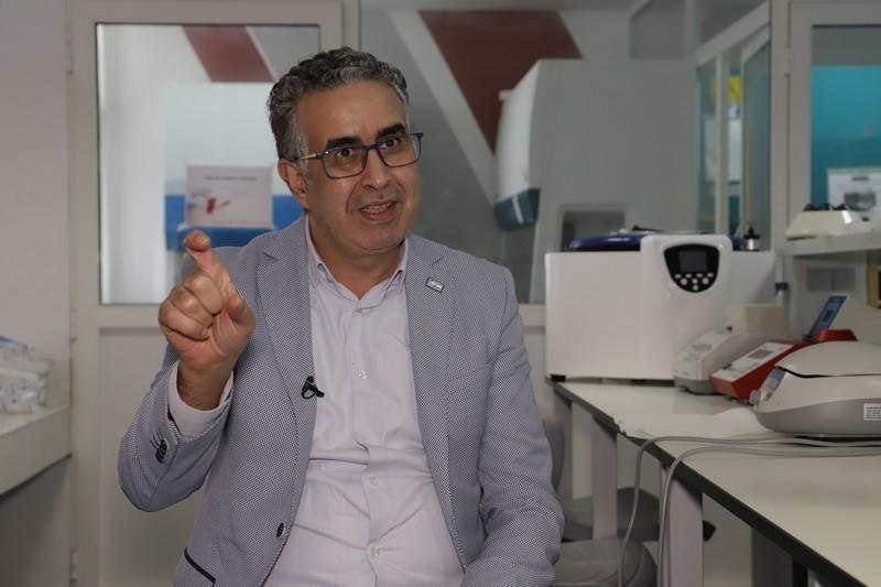 الإبراهيمي ..الأشخاص المشككين في اللقاح  قرروا أن لا يؤمنوا حتى يروا الله جهرة ”فئة ديال طارت معزة”