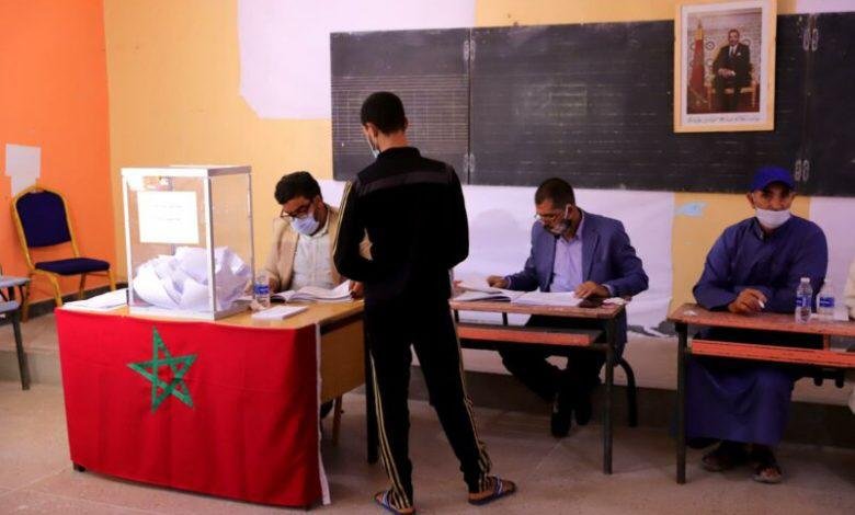 الداخلة ..عملية التصويت تمر بأجواء التنظيم والهدوء