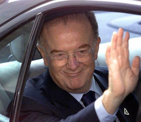 برقية تعزية ومواساة من جلالة الملك إلى الرئيس البرتغالي إثر وفاة الرئيس الأسبق جورج سامبايو