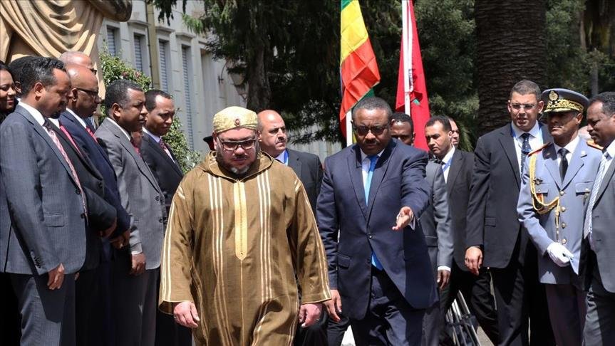 دولة افريقية من أهم الدول الداعمة للبوليساريو تغلق سفارتها بالجزائر وتفتح قنصلية في مدينة العيون المغربية