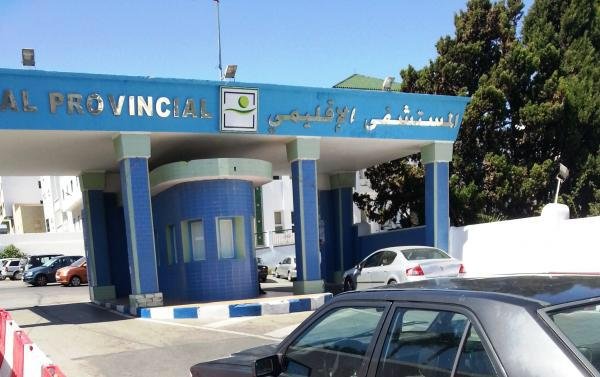 طبيب بتطوان يهدد بالانتحار بداية الأسبوع القادم