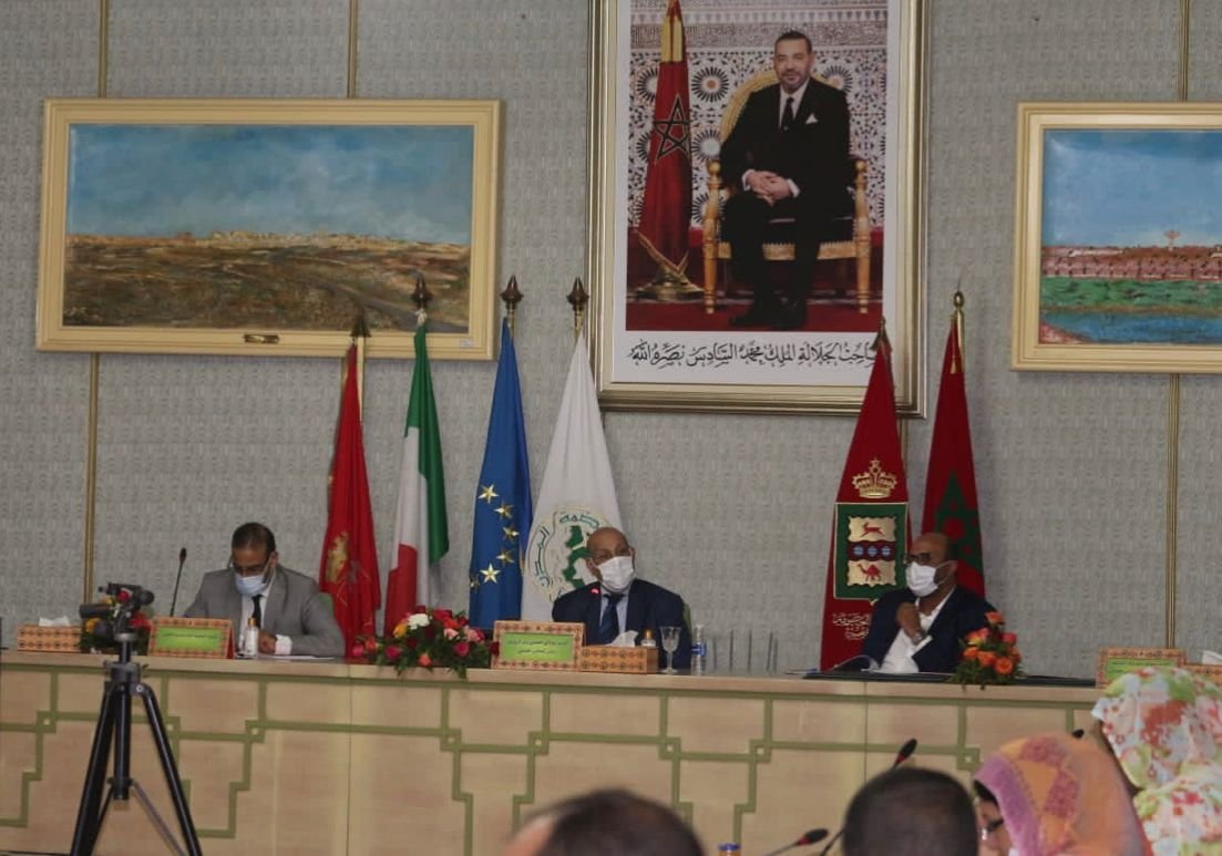 المصادقة على مشروع النظام الداخلي ..إنطلاق أشغال دورة المجلس الجماعي للعيون برئاسة ولد الرشيد