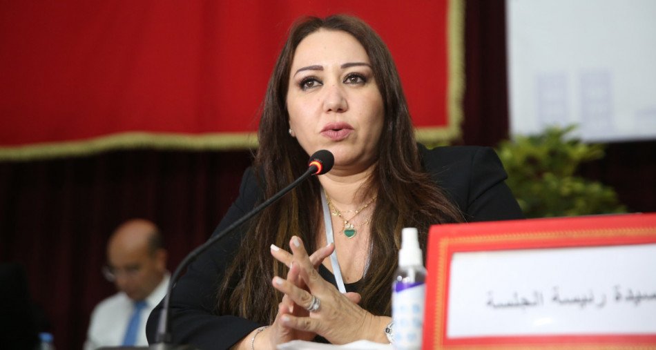 نبيلة الرميلي..طلع تاكل الكرموس، هبط شكون قالها ليك.