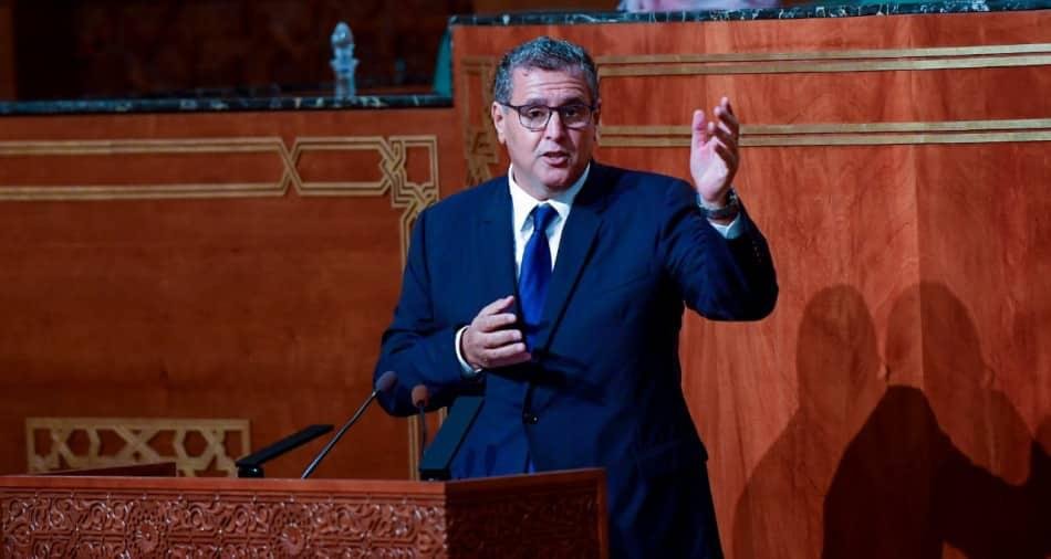 أخنوش يدعو بنموسى الى فتح حوار مع أساتذة التعاقد ويؤكد الان وقت العمل و الحوار ..والإضراب ليس وقته