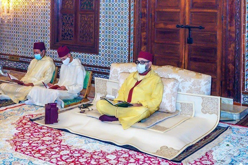 أمير المؤمنين يحيي ليلة المولد النبوي في احترام تام للتدابير الوقائية