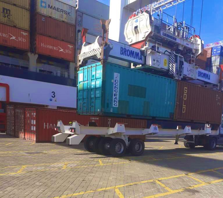 إجهاض عملية كبرى للتهريب الدولي للمخدرات وحجز طن و355 كيلوغرام من مخدر الكوكايين