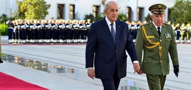 صحفي جزائري يثور في وجه نظام العسكر ..” هل سنأكل السلاح والدبابات والطائرات ..؟”