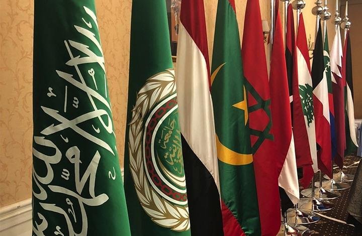 الجامعة العربية تطالب الأطراف السودانية بالتقيد بالترتيبات الانتقالية الموقعة