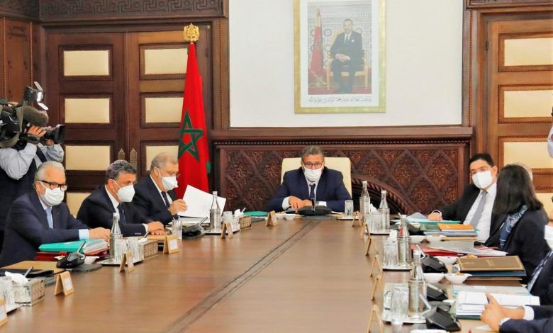 تمديد سريان حالة الطوارئ الصحية بالمغرب على طاولة الحكومة
