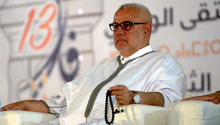 بنكيران يقصف الداودي..ماكيعرف لا يهضر لا يسكت