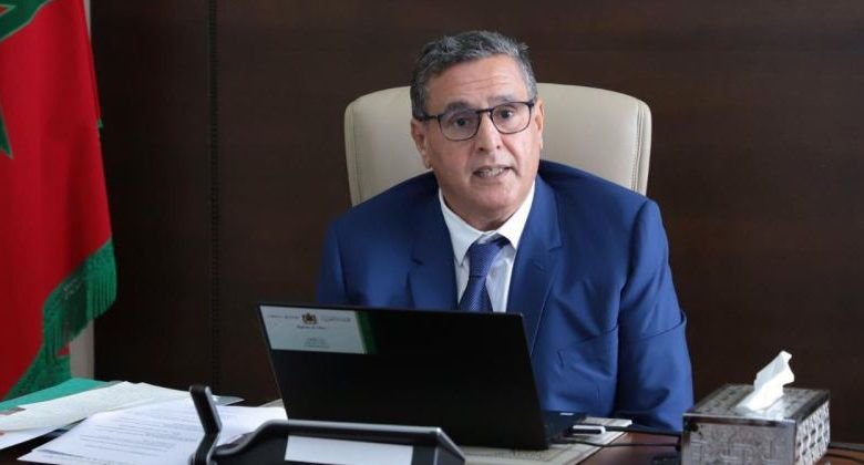 هذا ما قاله أخنوش بشأن قرار “إجبارية جواز التلقيح”