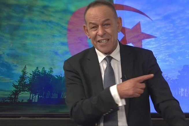 منتدى فار ماروك يعلق على تحريض عقيد جزائري متقاعد إرهابيي البوليساريو
