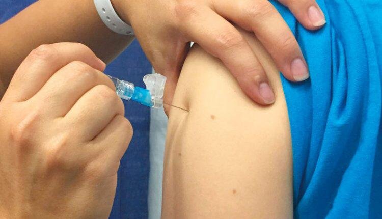 التلقيح هو أحد أدوات التدخلات الطبية غير الدوائية التي تتيح العودة السريعة والآمنة للحياة الطبيعية