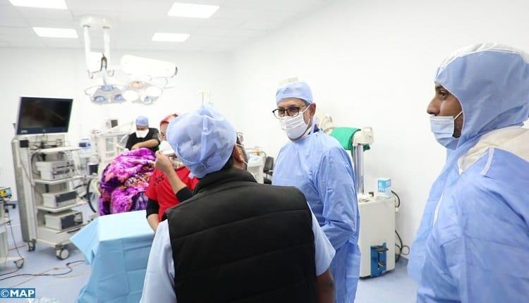 طانطان.. قافلة طبية جراحية متعددة الاختصاصات تقدم خدماتها للساكنة المحلية