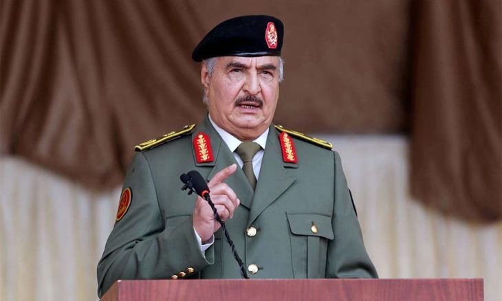 خليفة حفتر يعلن ترشحه للانتخابات الرئاسية في ليبيا