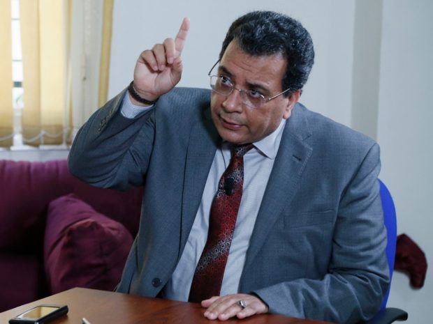 منار السليمي ..قرار تسقيف سن إجراء مباريات التعليم خطأ صعب تبريره