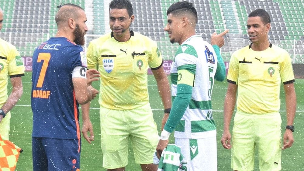 البطولة الإحترافية ..التعادل يحسم مواجهة مولودية وجدة والدفاع الجديدي