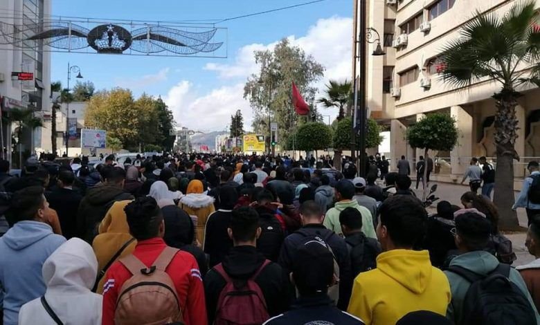قرار ”بنموسى” يؤجج الأوضاع ..استمرار الاحتجاجات بعدة مدن مغربية