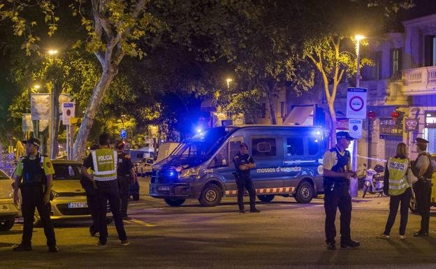 بمساعدة المخابرات المغربية..إسبانيا تحبط مخططاً إرهابياً لداعش ضواحي برشلونة
