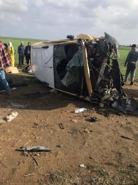 بالصور .. حادثة سير مميتة تخلف قتلى وجرحى