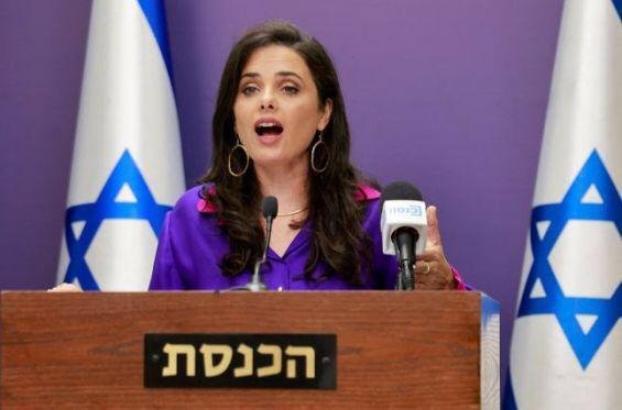 إسرائيل تتجه لجلب ممرضين مغاربة بسبب أزمة العمال
