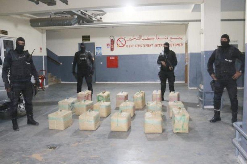 تفكيك شبكة إجرامية تنشط في التهريب الدولي للمخدرات في العيون