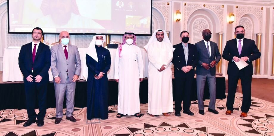 المغربي عبد الكريم القلالي يتوج بجائزة قطر العالمية لحوار الحضارات