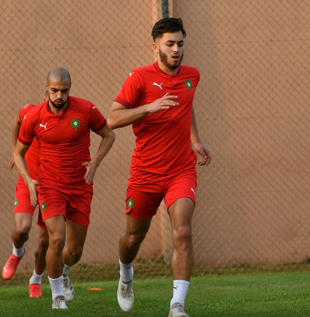 بالصور ..”أسود الأطلس” يواصلون استعداداتهم في ياوندي