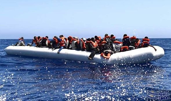 اعتراض 105 مهاجرين سريين من بلدان إفريقيا جنوب الصحراء قبالة ساحل طرفاية