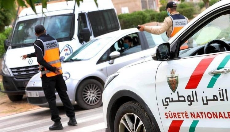 إصابة شرطي في حاجز أمني بالحاجب بسبب سائق مخمور