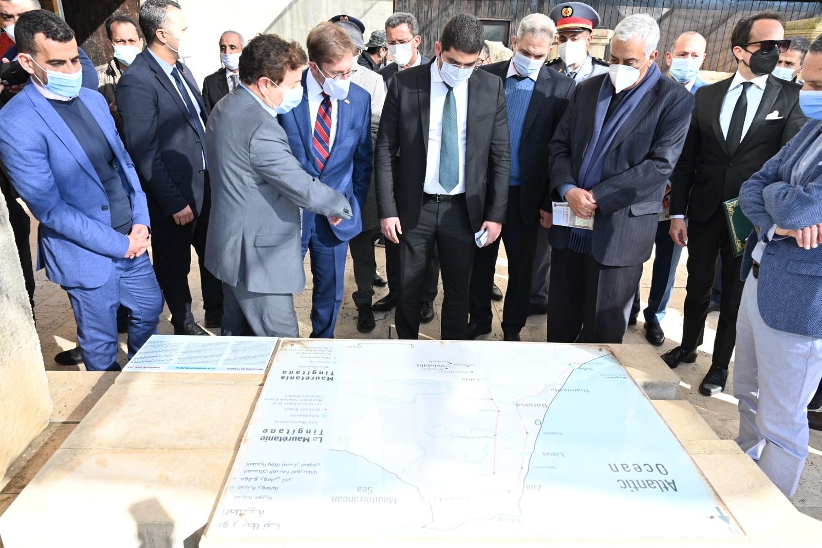 شراكة مغربية أمريكية .. إطلاق مشروع الحفاظ على الفسيفساء التاريخية بـ وليلي